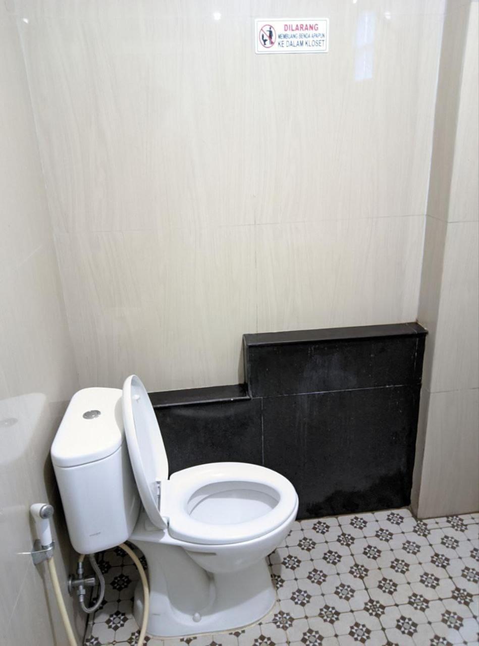 Teratai Residence Mitra Reddoorz Medan Eksteriør bilde