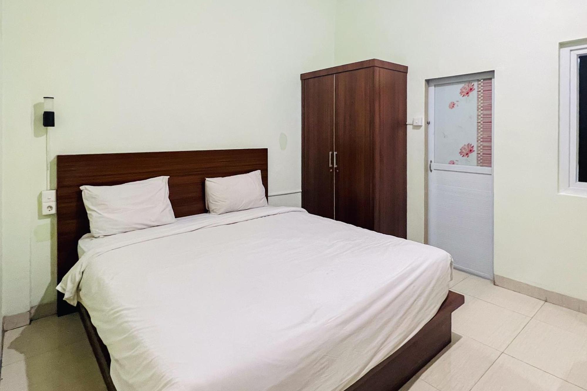 Teratai Residence Mitra Reddoorz Medan Eksteriør bilde